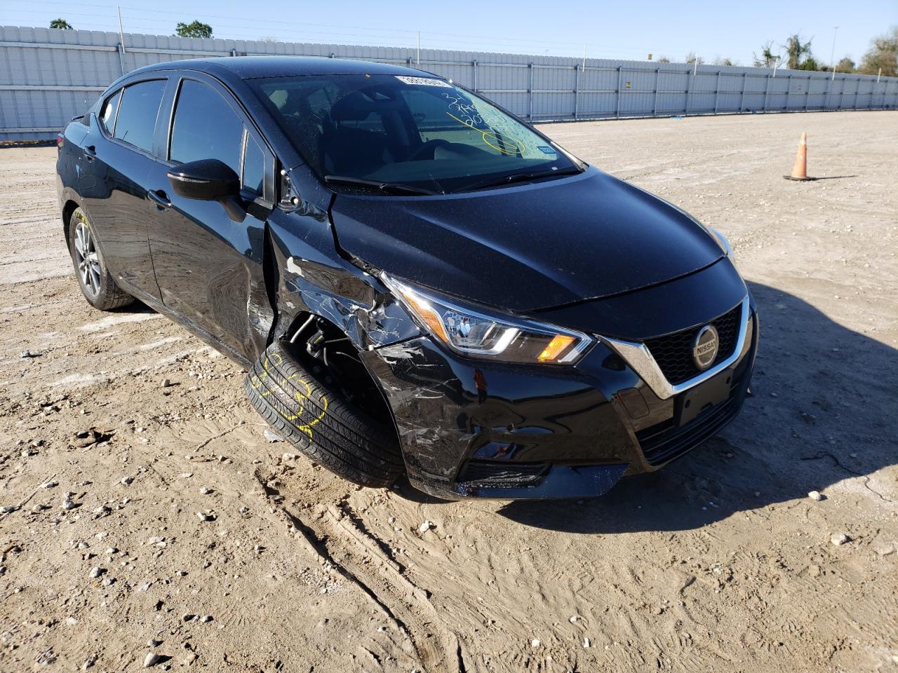 NISSAN VERSA SV 2021 with VIN 3N1CN8EV6ML837834 - Photo from auction