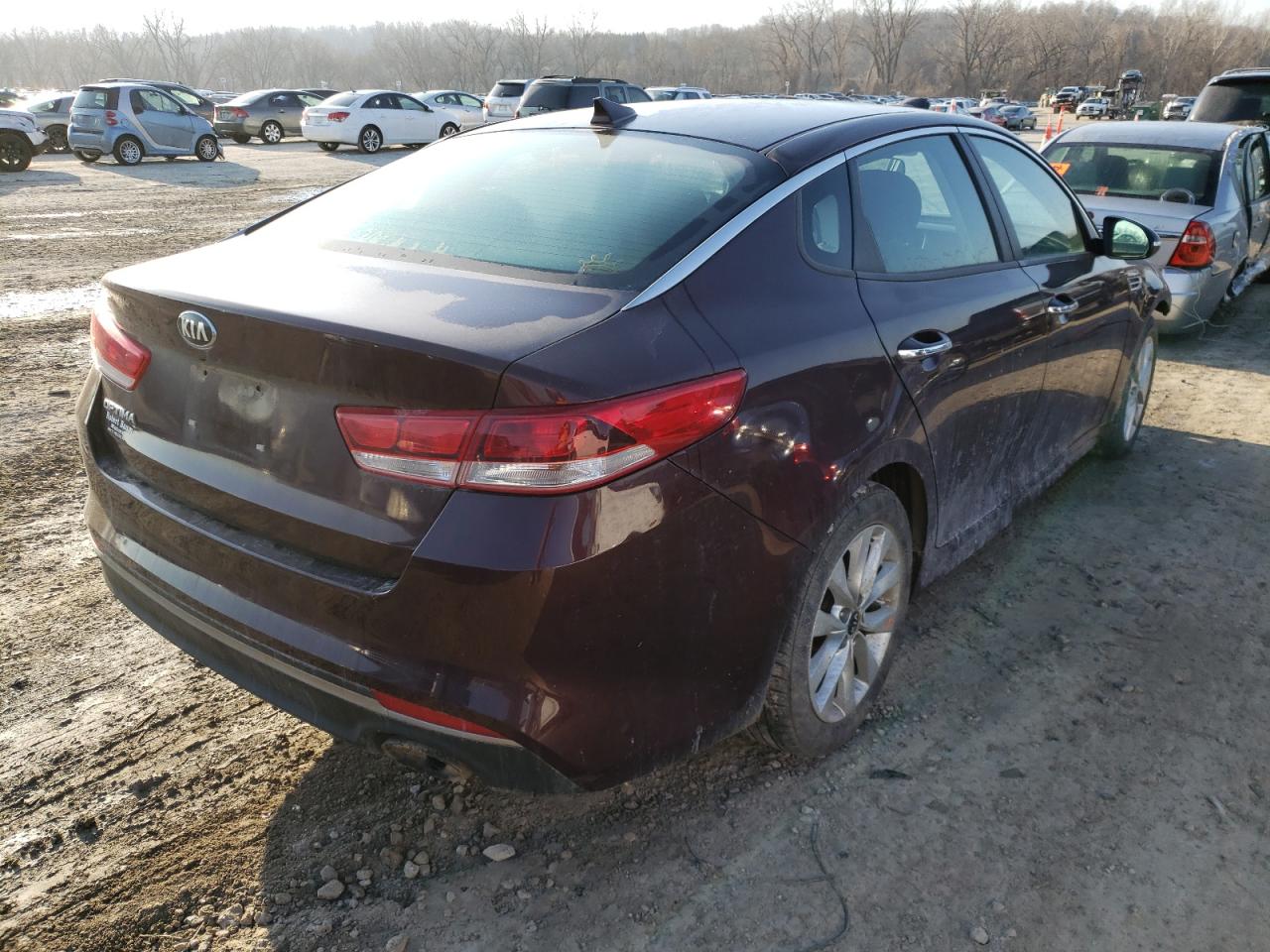 Photo 4 from auction – 2016 KIA OPTIMA LX with VIN 5XXGT4L38GG067540