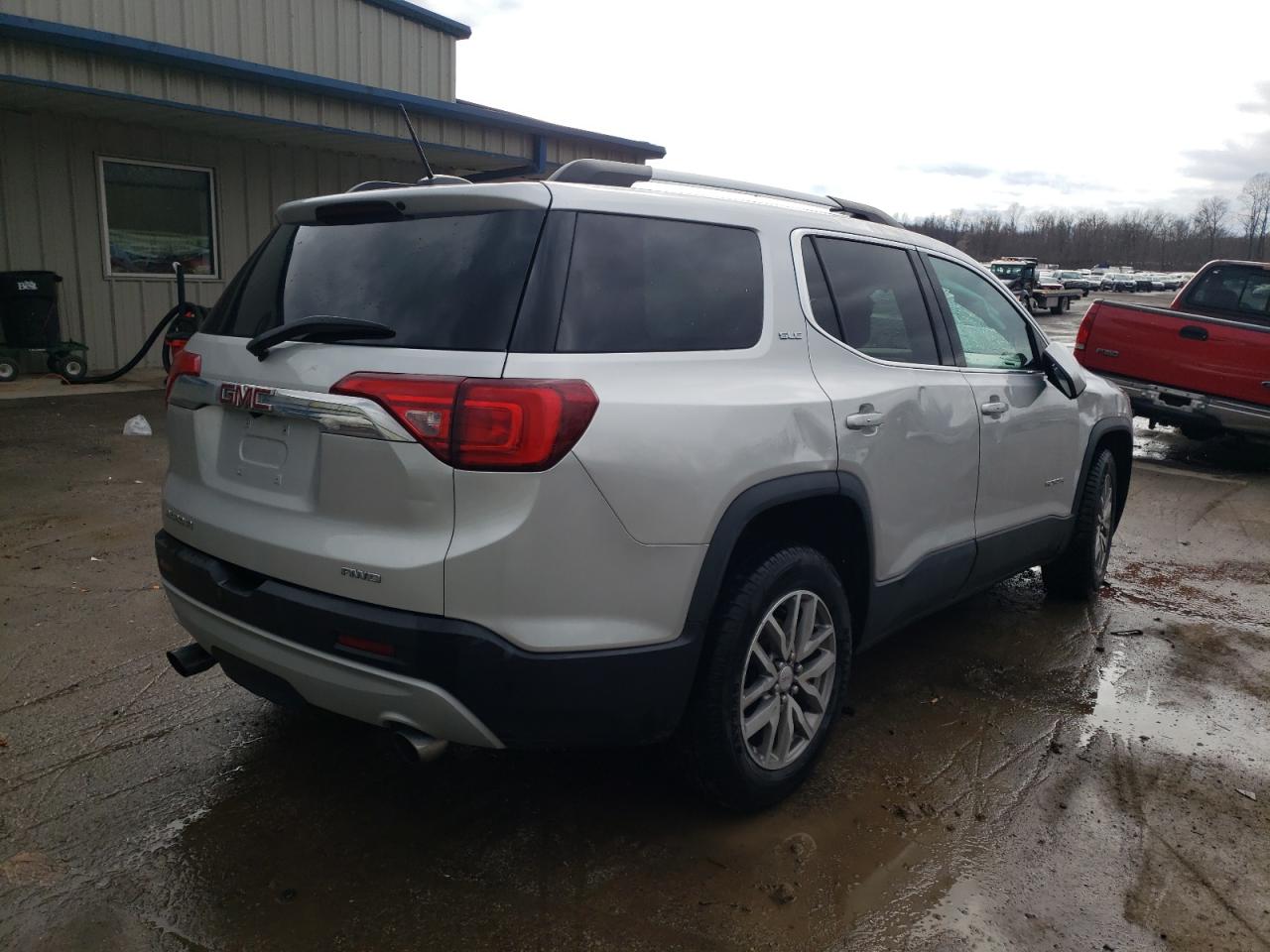 Photo 4 from auction – 2017 GMC ACADIA SLE with VIN 1GKKNSLS7HZ147186
