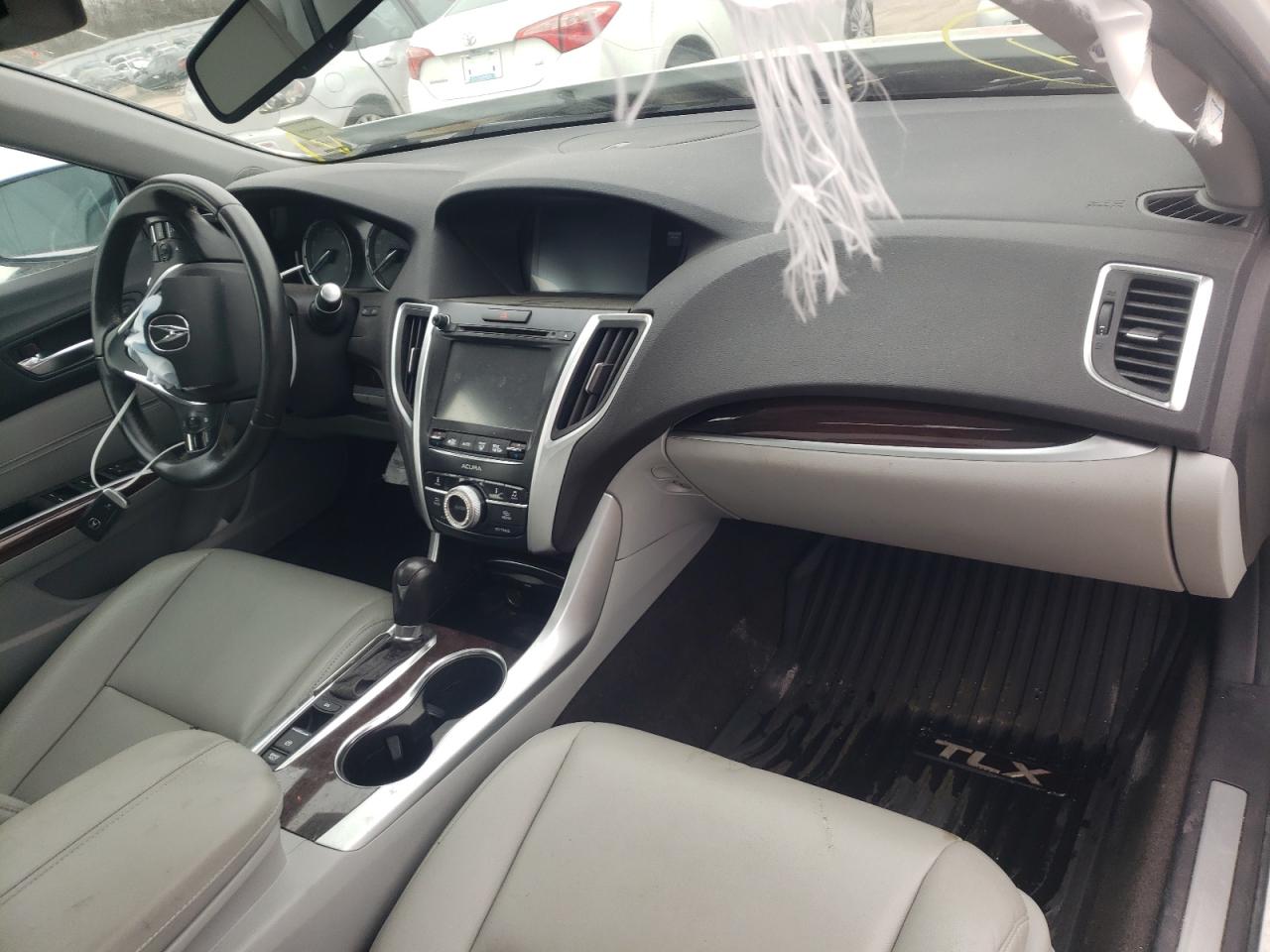Photo 9 from auction – 2015 ACURA TLX with VIN 19UUB1F34FA005595