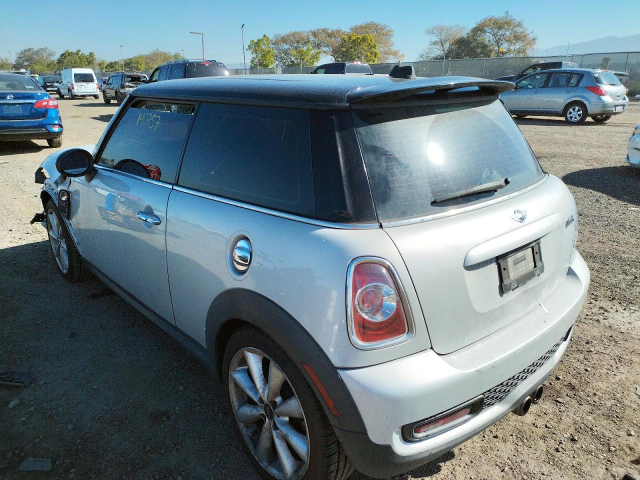 Photo 3 from auction – 2013 MINI COOPER S with VIN WMWSV3C5XDT390724