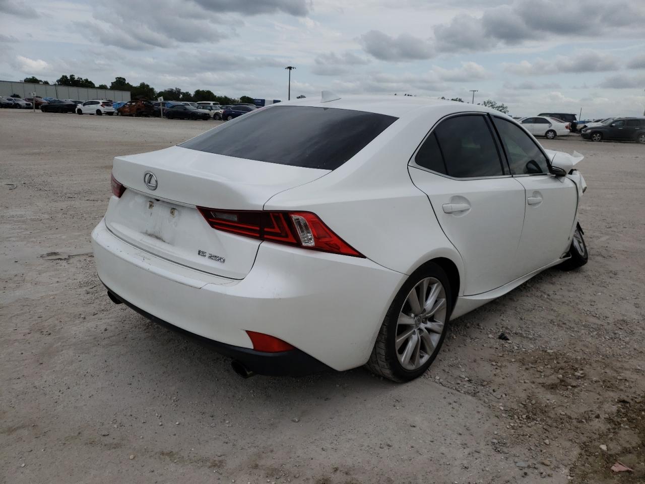 Photo 4 from auction – 2015 LEXUS IS 250 with VIN JTHBF1D29F5068994
