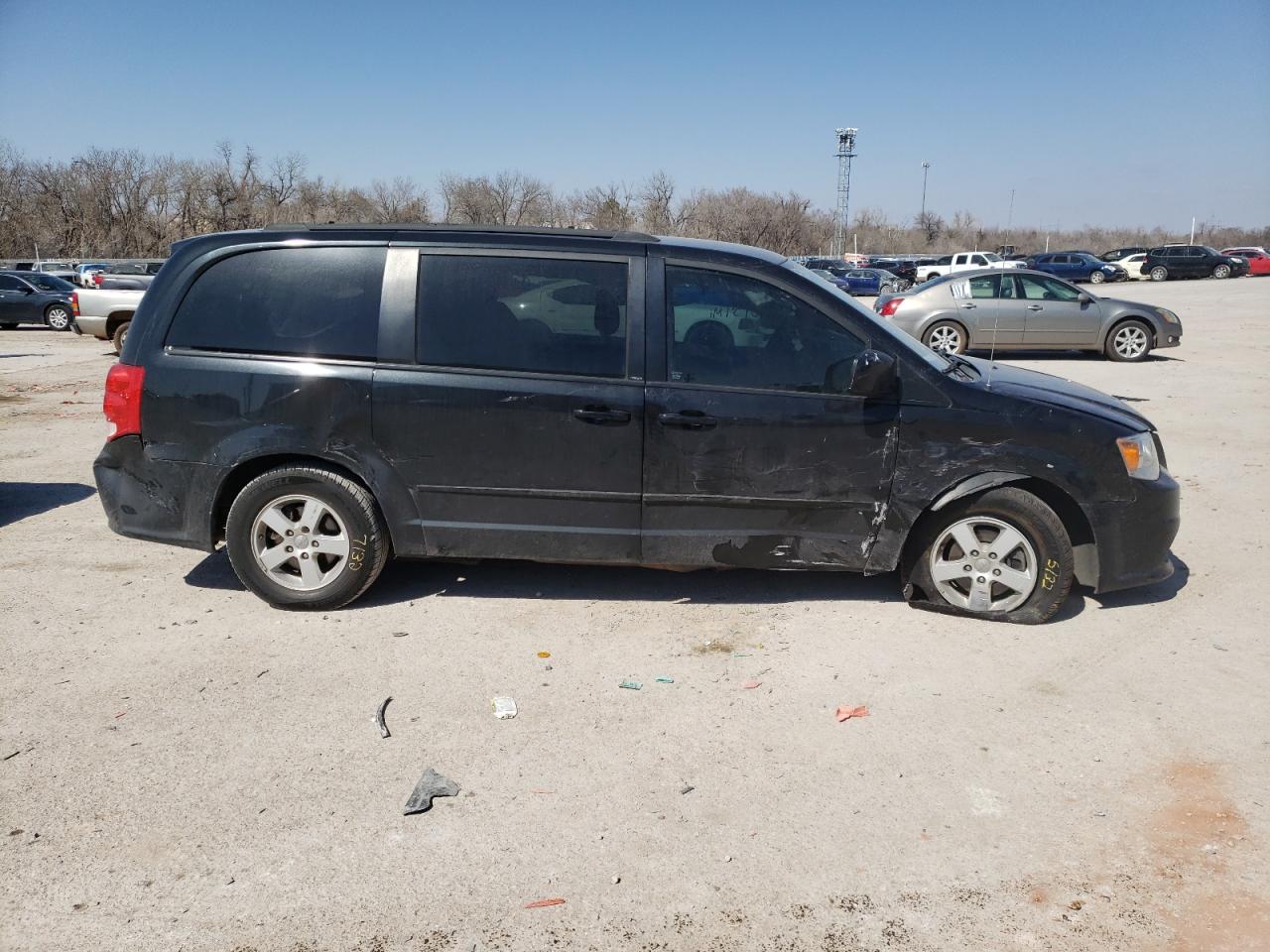 Photo 9 from auction – 2013 DODGE GRAND CARA with VIN 2C4RDGCG3DR524123