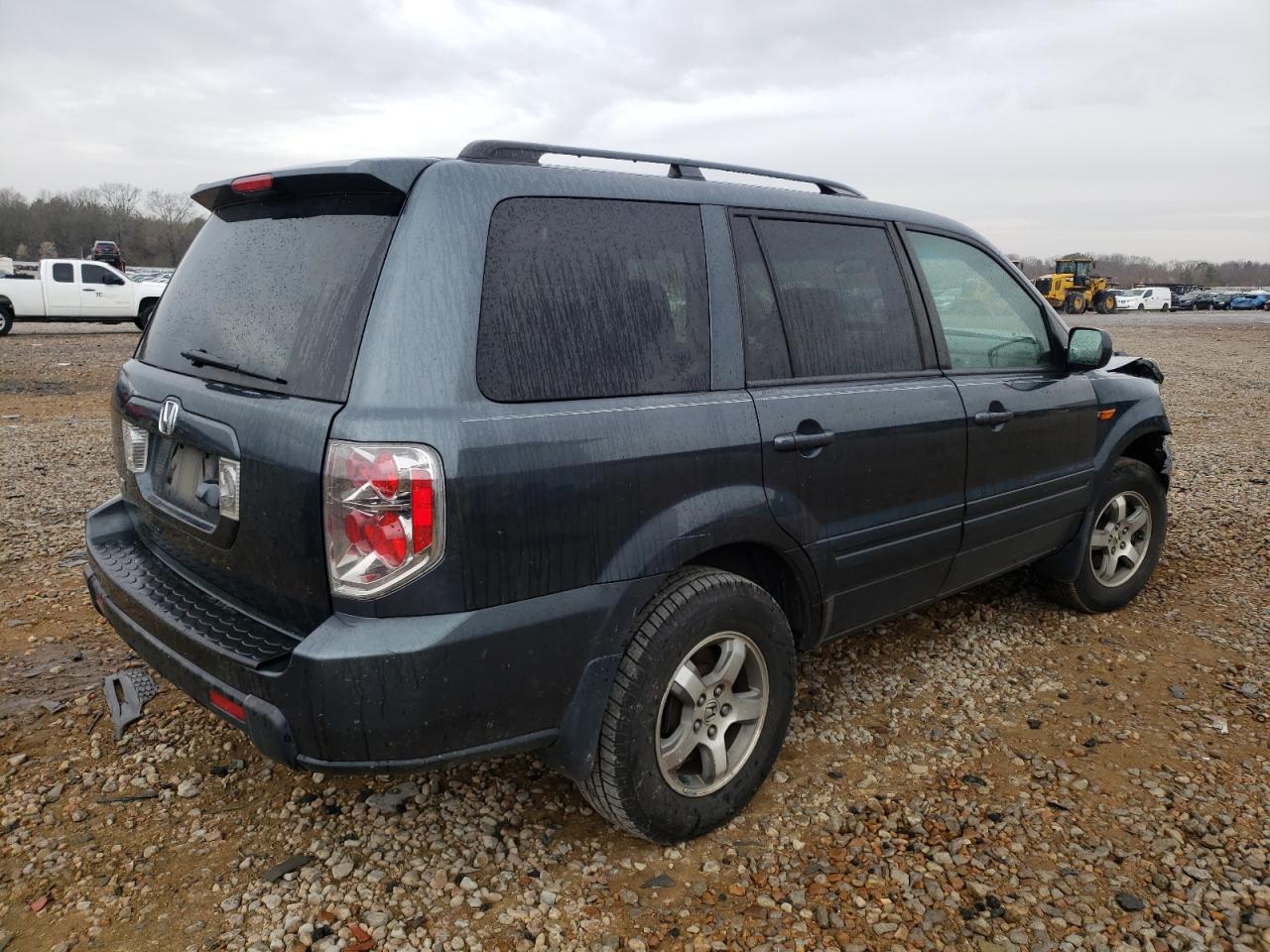 Photo 4 from auction – 2006 HONDA PILOT EX with VIN 5FNYF287X6B014142