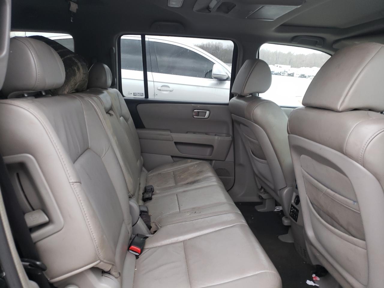 Photo 6 from auction – 2009 HONDA PILOT EXL with VIN 5FNYF48689B038236