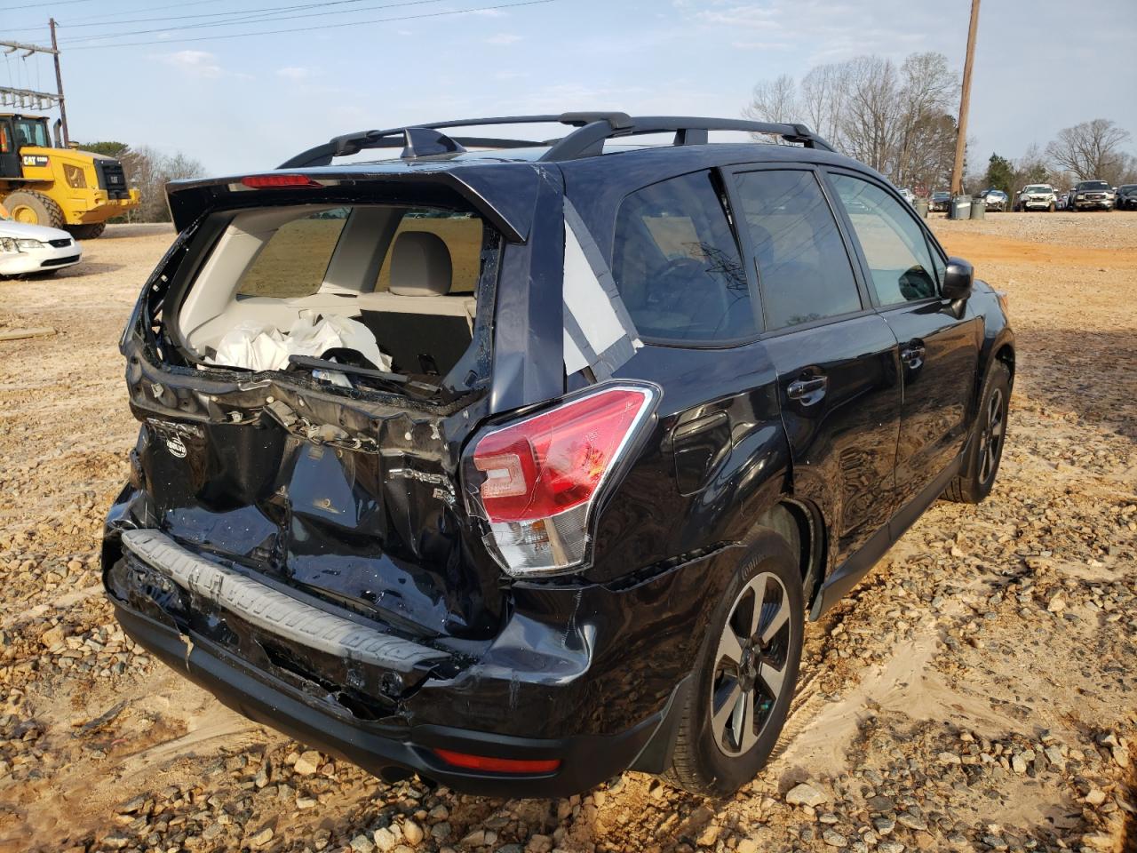 Photo 4 from auction – 2017 SUBARU FORESTER 2 with VIN JF2SJAEC3HH569826