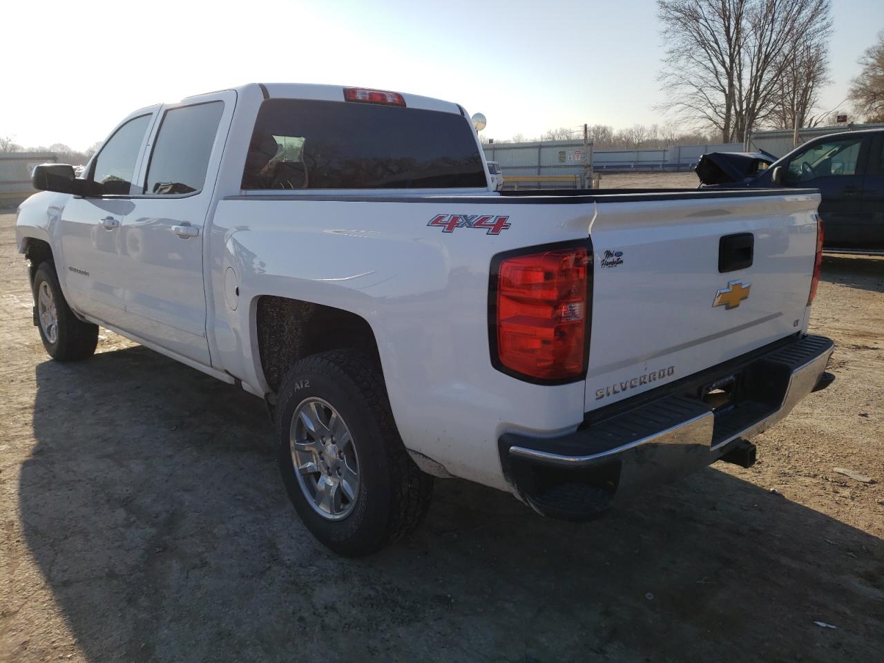 Photo 3 from auction – 2017 CHEVROLET SILVERADO with VIN 3GCUKREC4HG249752