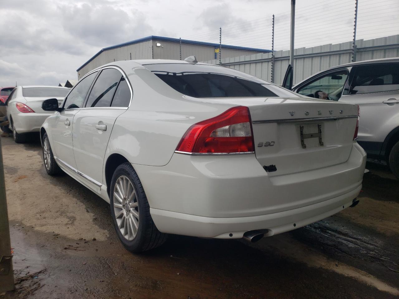 Photo 3 from auction – 2012 VOLVO S80 3.2 with VIN YV1952AS5C1152773
