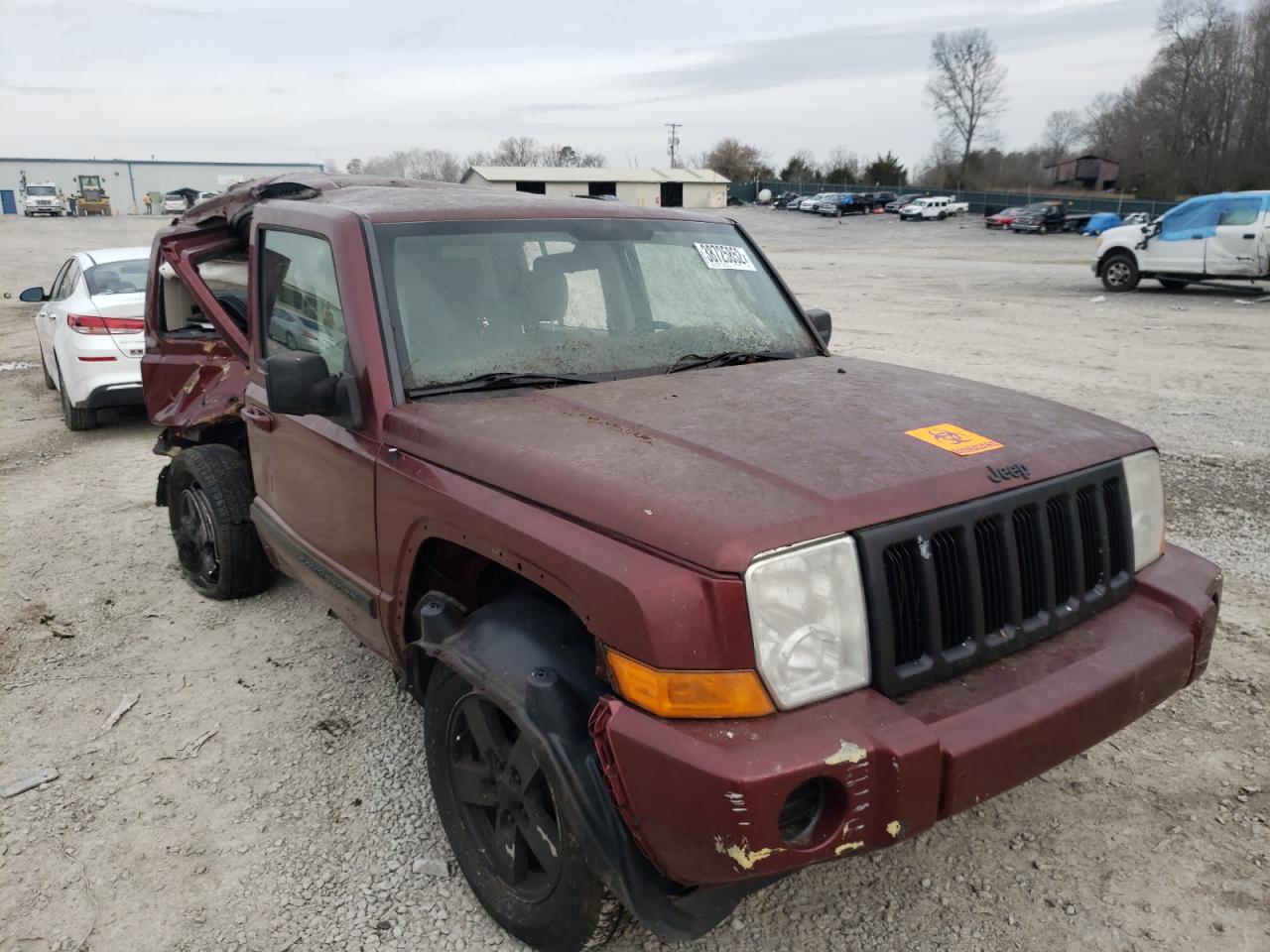 JEEP COMMANDER 2007 with VIN 1J8HG48PX7C643786 - Photo from auction