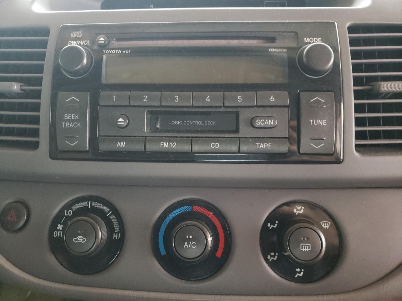 Photo 9 from auction – 2004 TOYOTA CAMRY LE with VIN 4T1BE32K14U367476