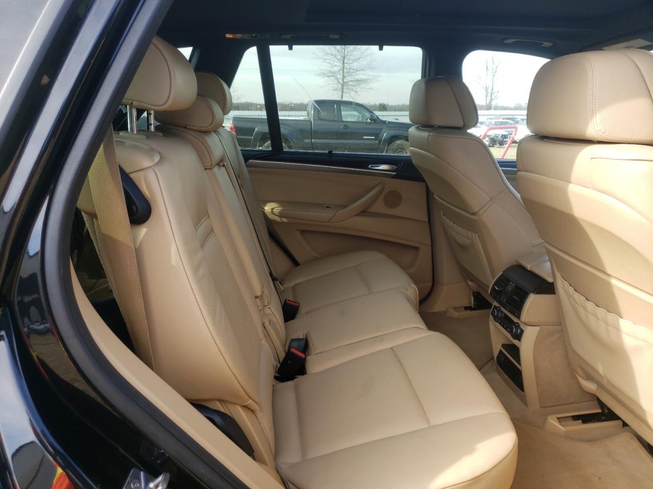 Photo 6 from auction – 2011 BMW X5 XDRIVE3 with VIN 5UXZV4C52BL743363