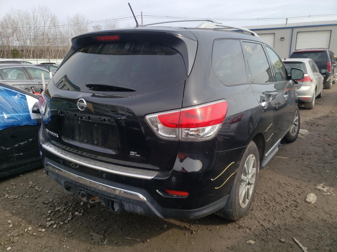 Photo 4 from auction – 2014 NISSAN PATHFINDER with VIN 5N1AR2MMXEC715498