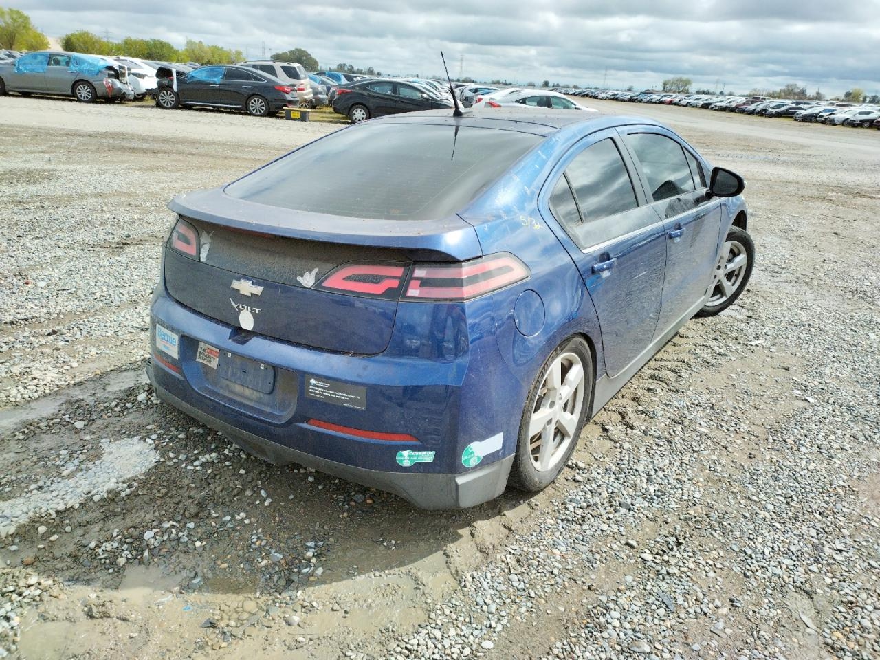 Photo 4 from auction – 2013 CHEVROLET VOLT with VIN 1G1RE6E42DU135317