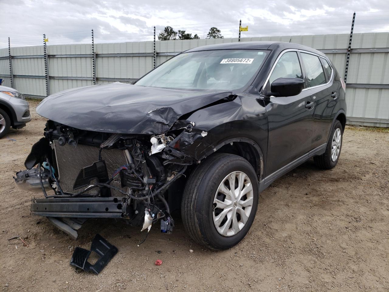 Photo 2 from auction – 2016 NISSAN ROGUE S with VIN KNMAT2MV6GP657786