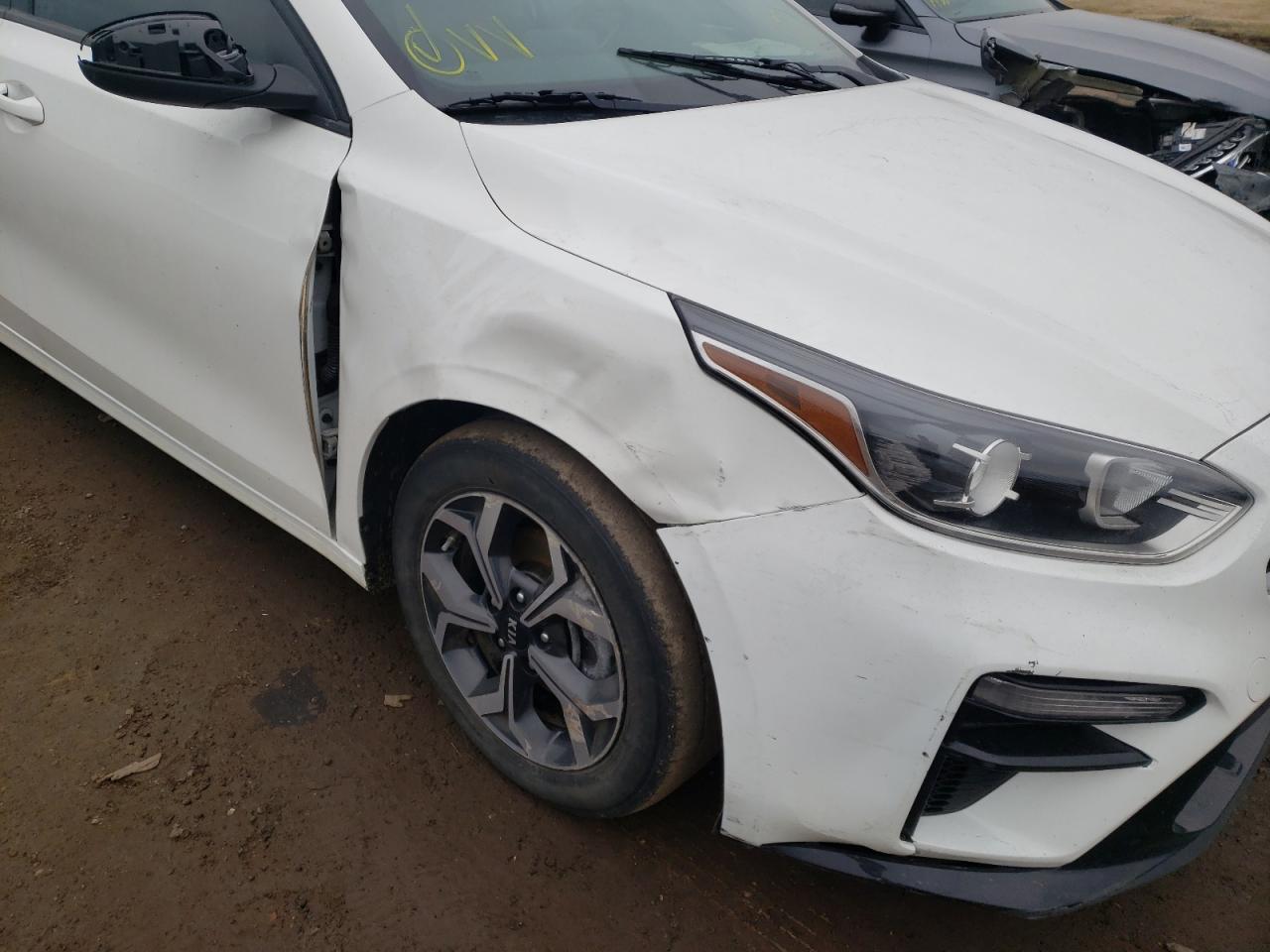 Photo 9 from auction – 2020 KIA FORTE FE with VIN 3KPF24AD1LE208445