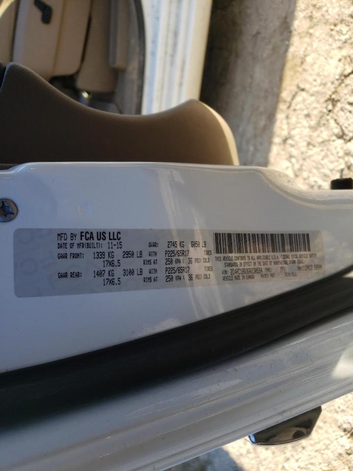 Photo 10 from auction – 2016 CHRYSLER TOWN & COU with VIN 2C4RC1BG9GR230554