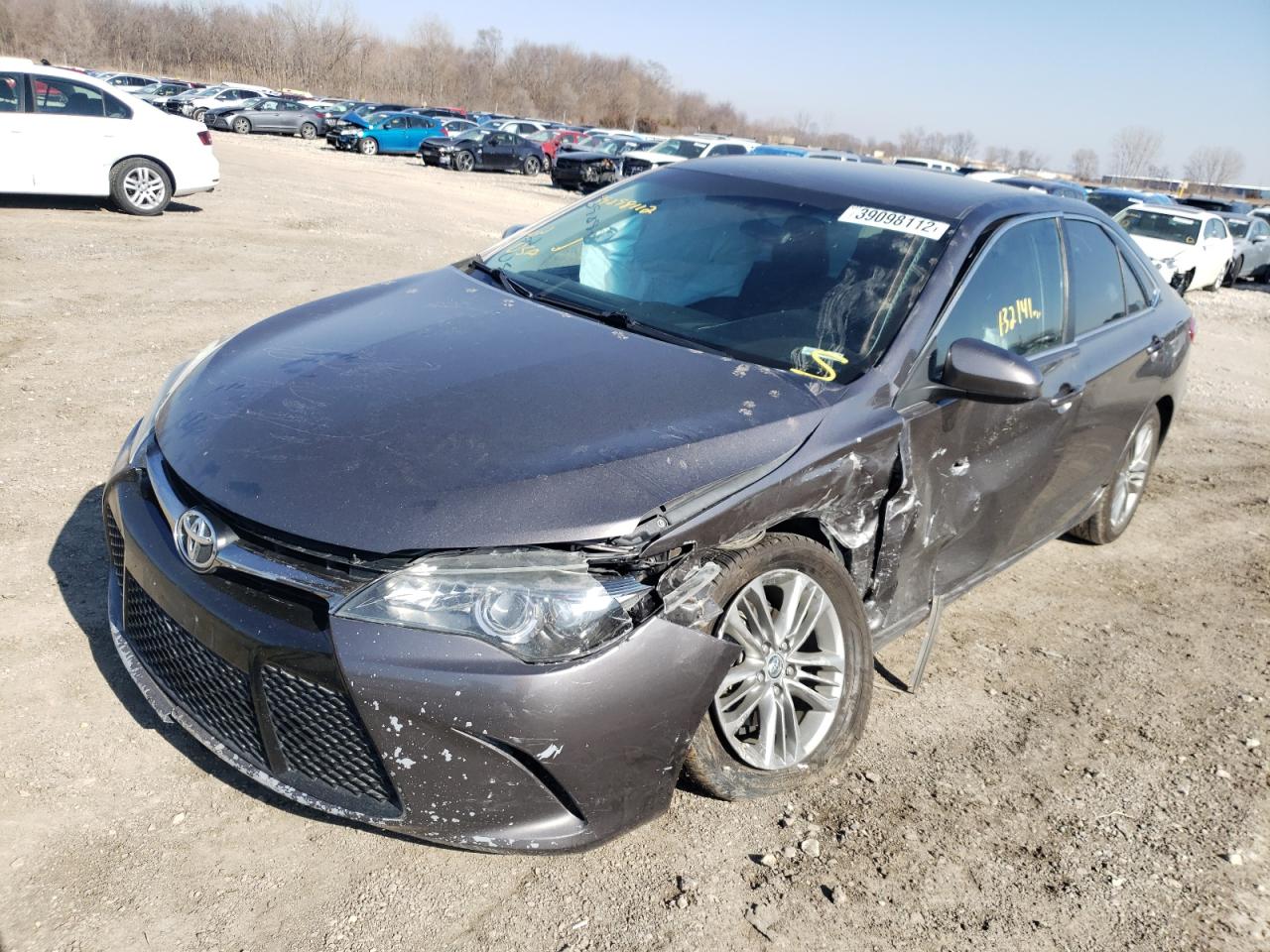 Photo 2 from auction – 2015 TOYOTA CAMRY LE with VIN 4T1BF1FK8FU063057
