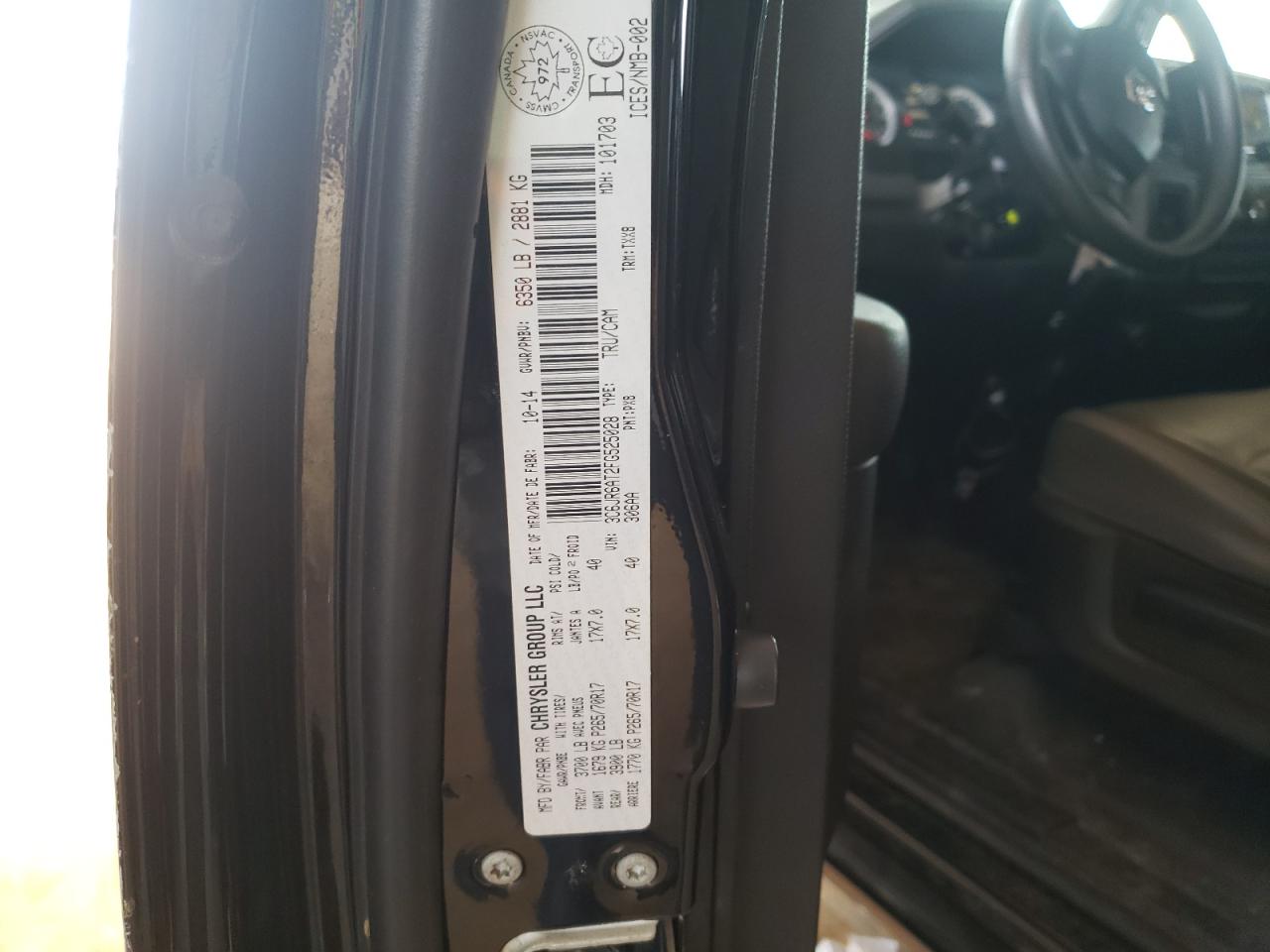 Photo 10 from auction – 2015 RAM 1500 ST with VIN 3C6JR6AT2FG525028
