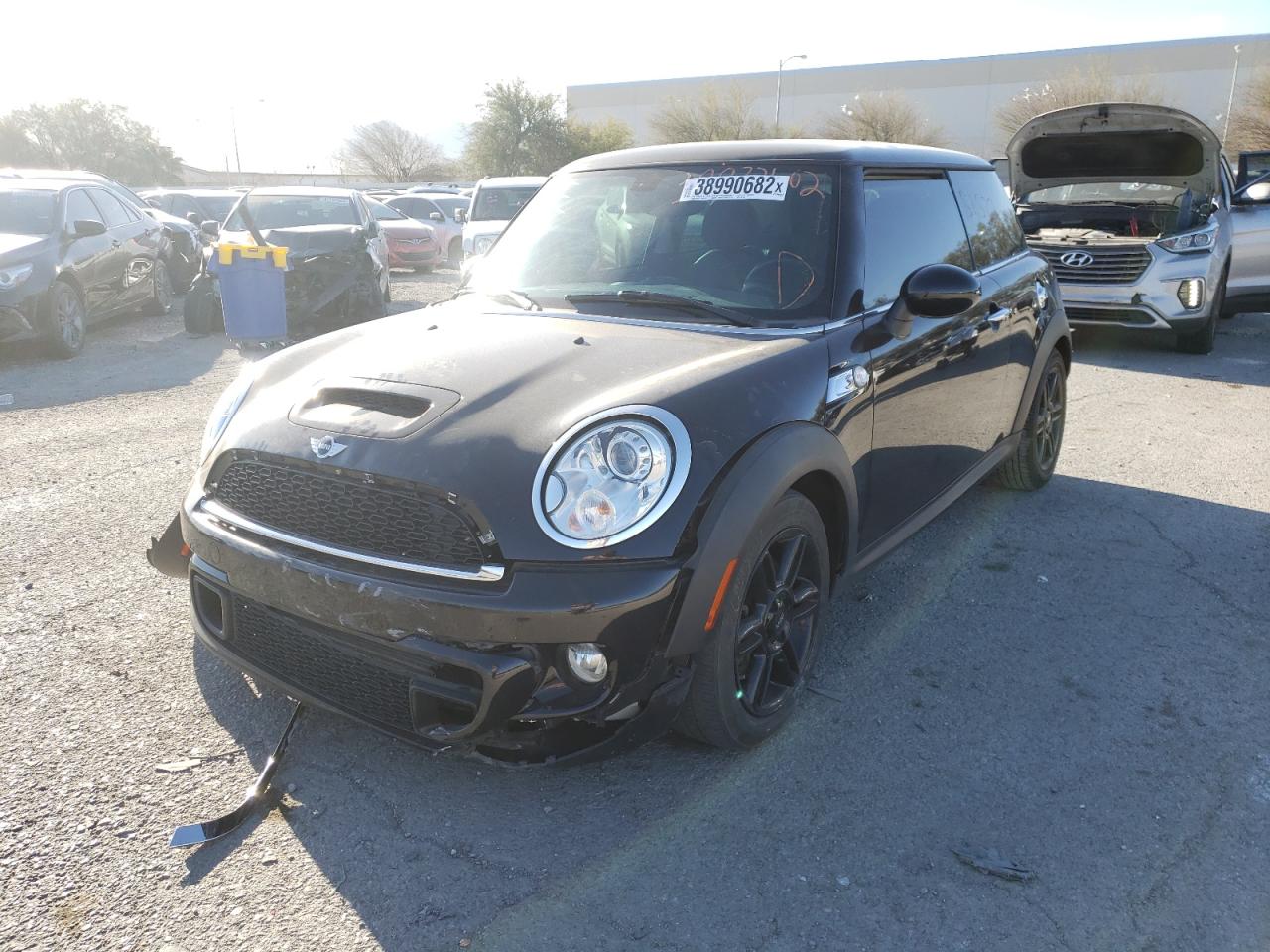 Photo 2 from auction – 2013 MINI COOPER S with VIN WMWSV3C57DT391541