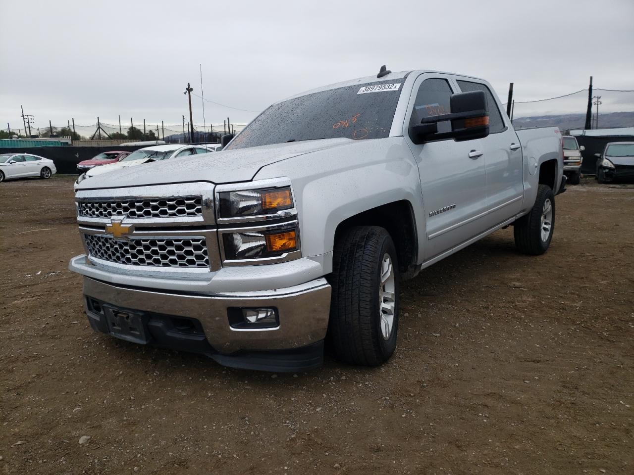 Photo 2 from auction – 2015 CHEVROLET SILVERADO with VIN 3GCUKREC0FG444549