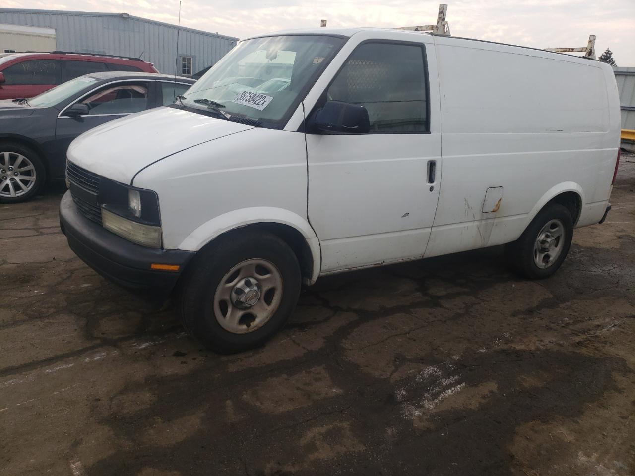 Photo 9 from auction – 2004 CHEVROLET ASTRO with VIN 1GCDL19X04B122396