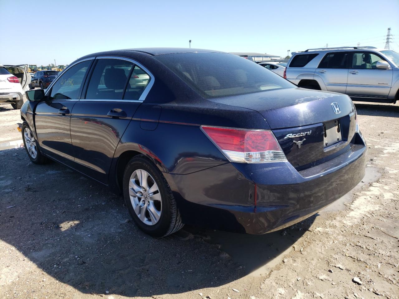 Photo 3 from auction – 2008 HONDA ACCORD LXP with VIN JHMCP26448C078403