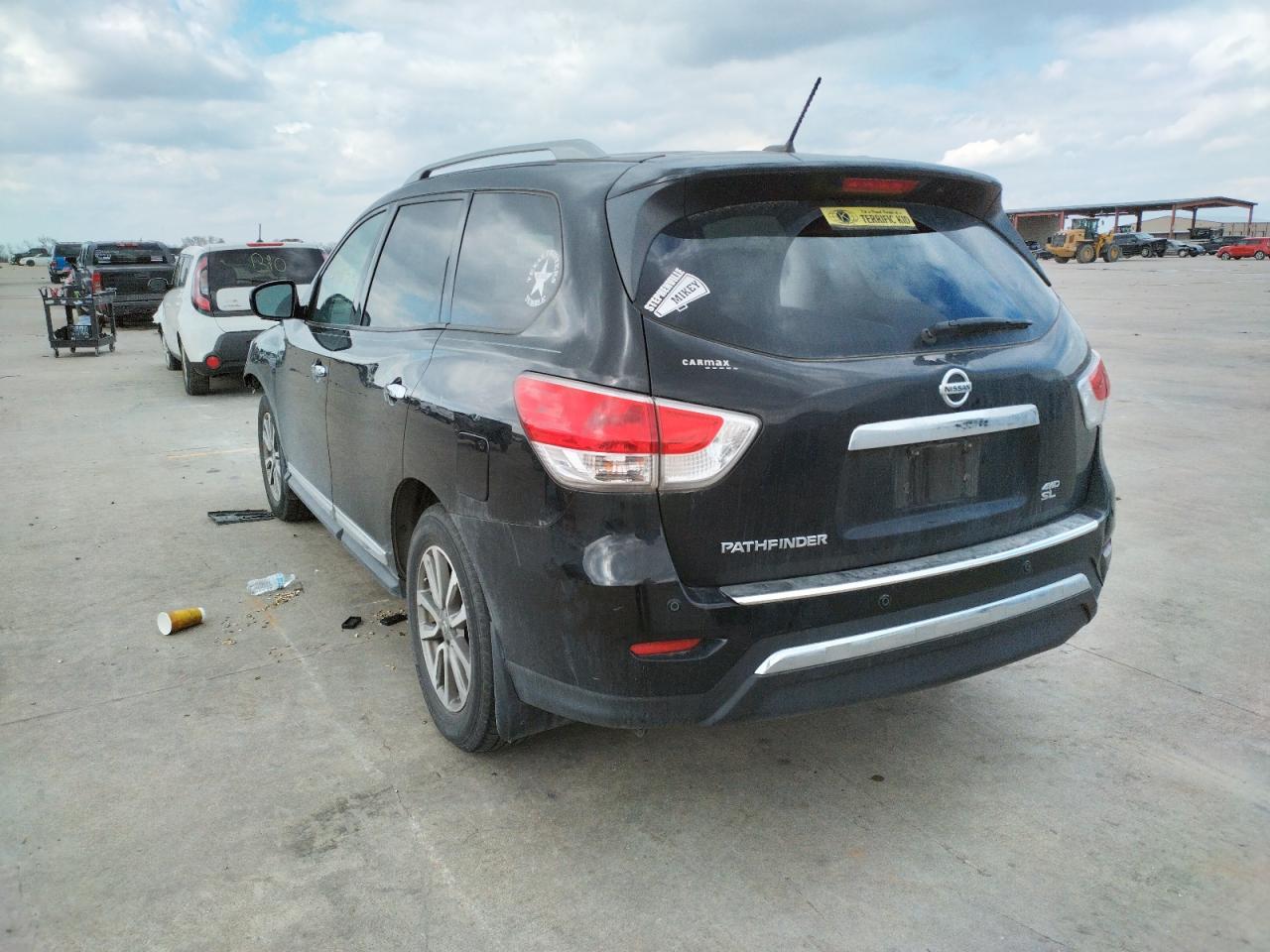 Photo 3 from auction – 2016 NISSAN PATHFINDER with VIN 5N1AR2MM6GC656940