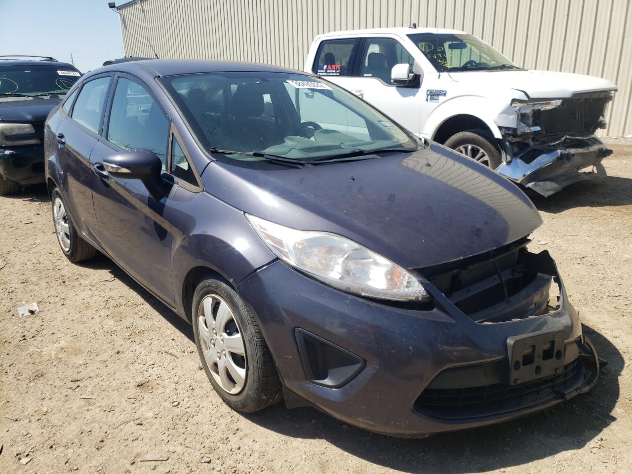 FORD FIESTA SE 2013 with VIN 3FADP4BJ5DM204568 - Photo from auction