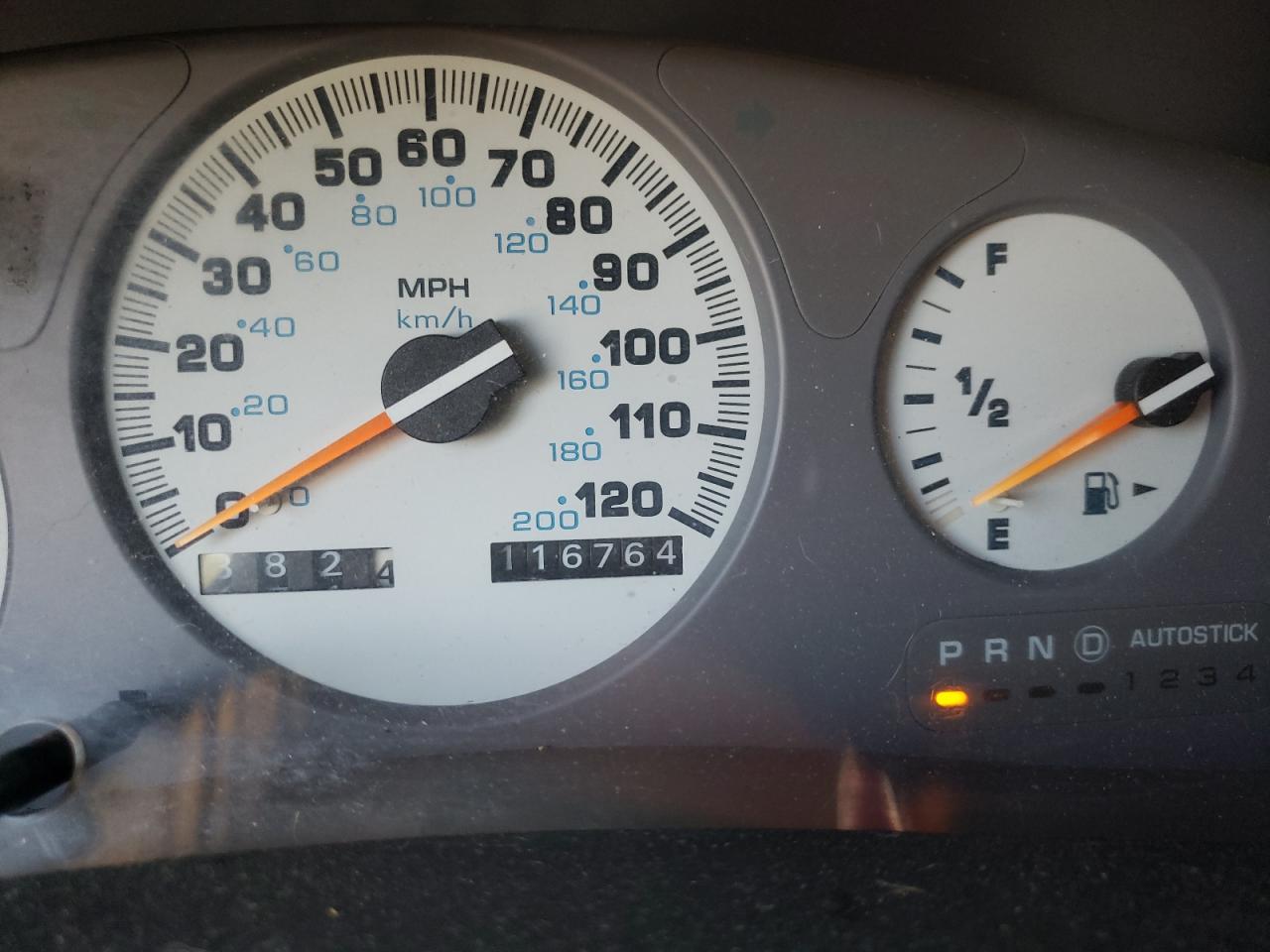 Photo 8 from auction – 1997 DODGE INTREPID with VIN 2B3HD46F8VH581892