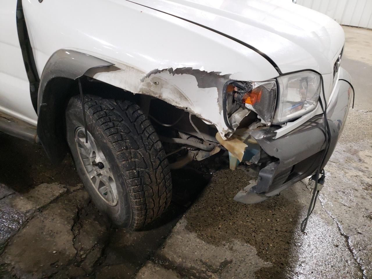 Photo 9 from auction – 2000 NISSAN PATHFINDER with VIN JN8AR07Y9YW397453
