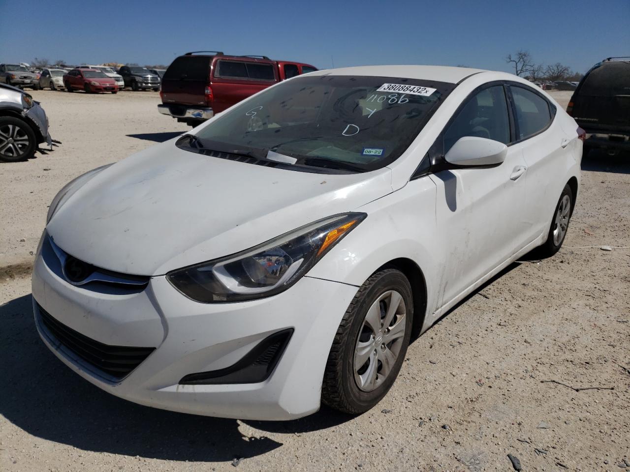 Photo 2 from auction – 2016 HYUNDAI ELANTRA SE with VIN 5NPDH4AE8GH754238
