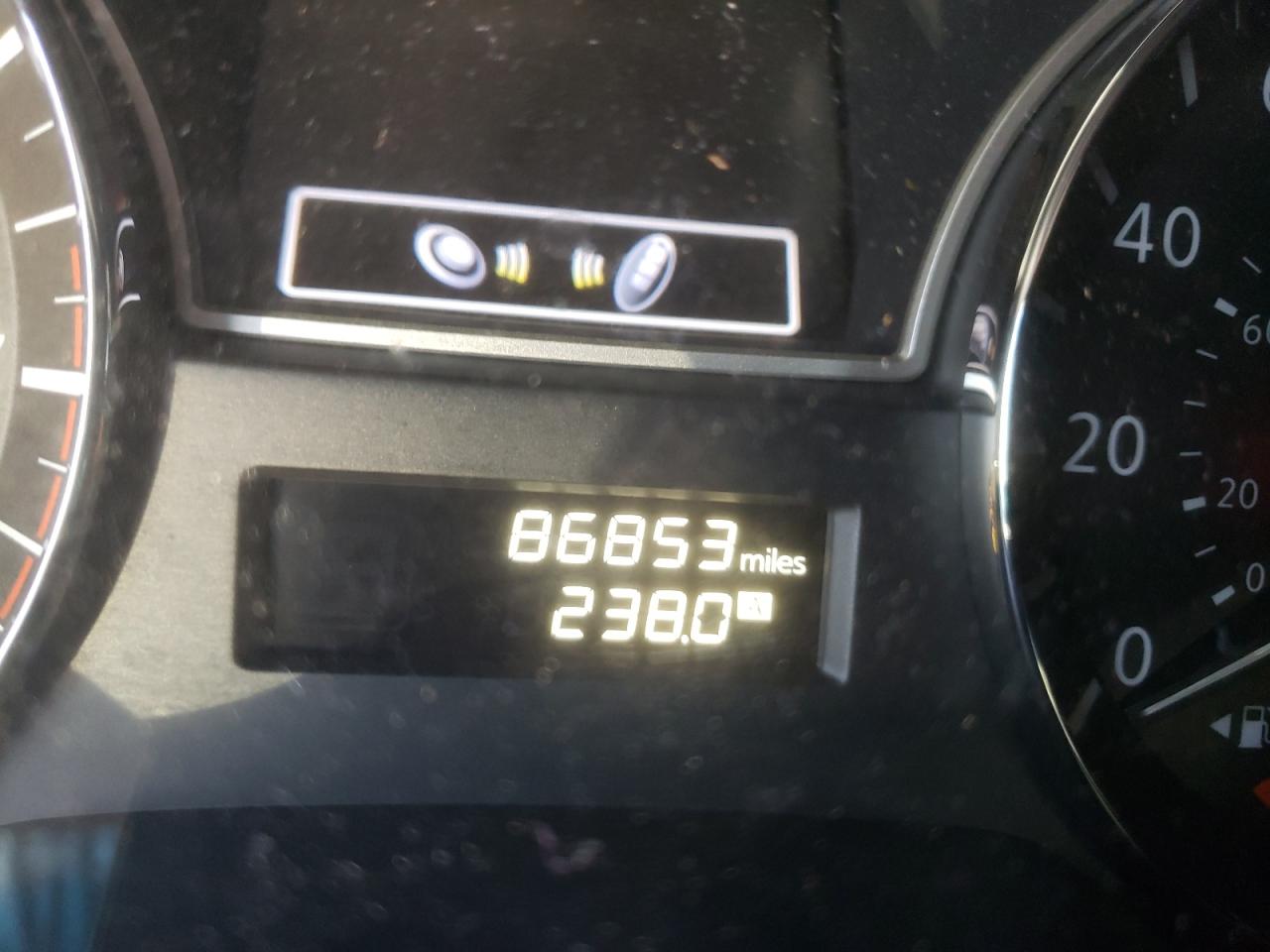 Photo 8 from auction – 2015 NISSAN PATHFINDER with VIN 5N1AR2MMXFC625768