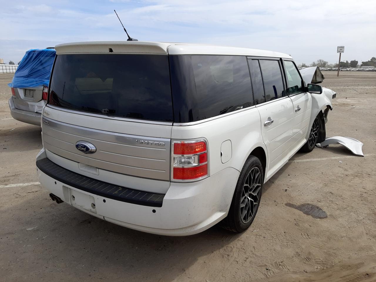 Photo 4 from auction – 2009 FORD FLEX LIMIT with VIN 2FMDK53C29BA10471