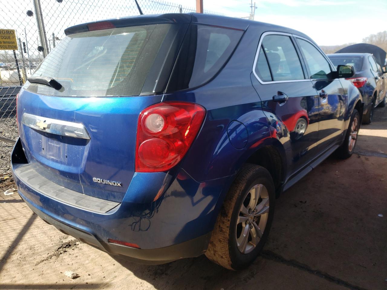 Photo 4 from auction – 2010 CHEVROLET EQUINOX LS with VIN 2CNFLCEW4A6212341