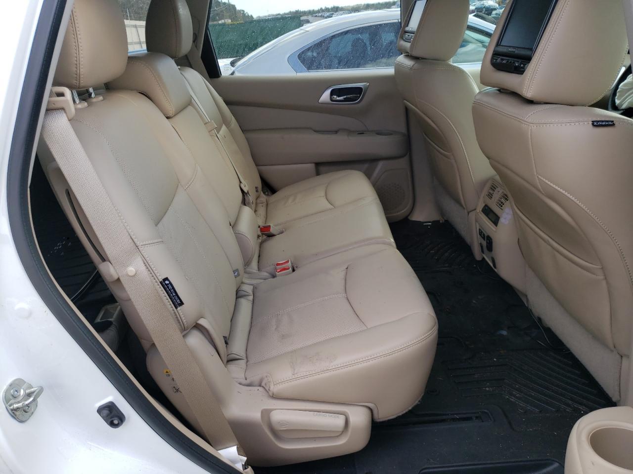 Photo 6 from auction – 2020 NISSAN PATHFINDER with VIN 5N1DR2DN3LC625760