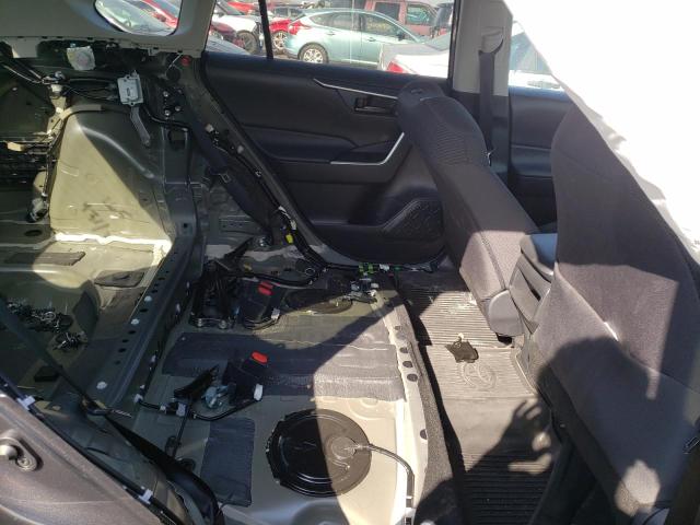Photo 6 from auction – 2020 TOYOTA RAV4 LE with VIN 2T3H1RFV2LW072602
