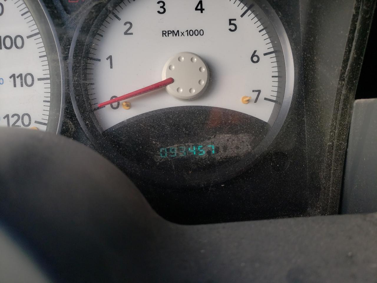 Photo 8 from auction – 2005 DODGE DAKOTA ST with VIN 1D7HW22N75S297615