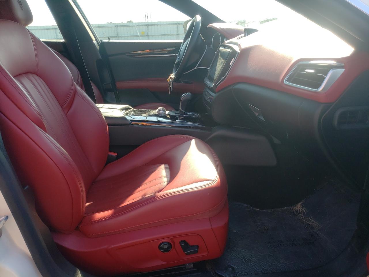 Photo 5 from auction – 2017 MASERATI GHIBLI S with VIN ZAM57RTAXH1213601
