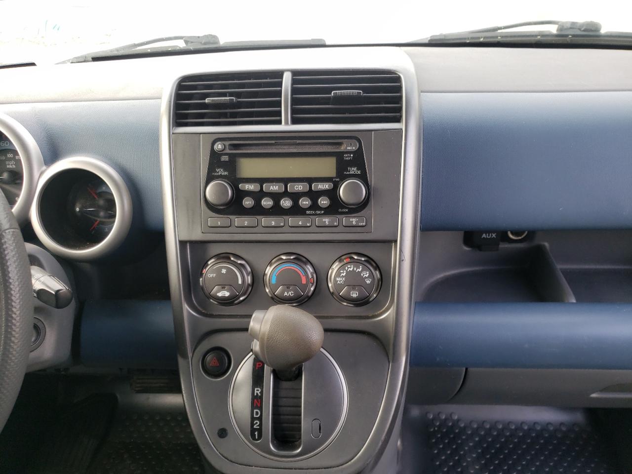 Фото 9 с аукциона – 2003 HONDA ELEMENT EX с VIN 5J6YH28523L017130