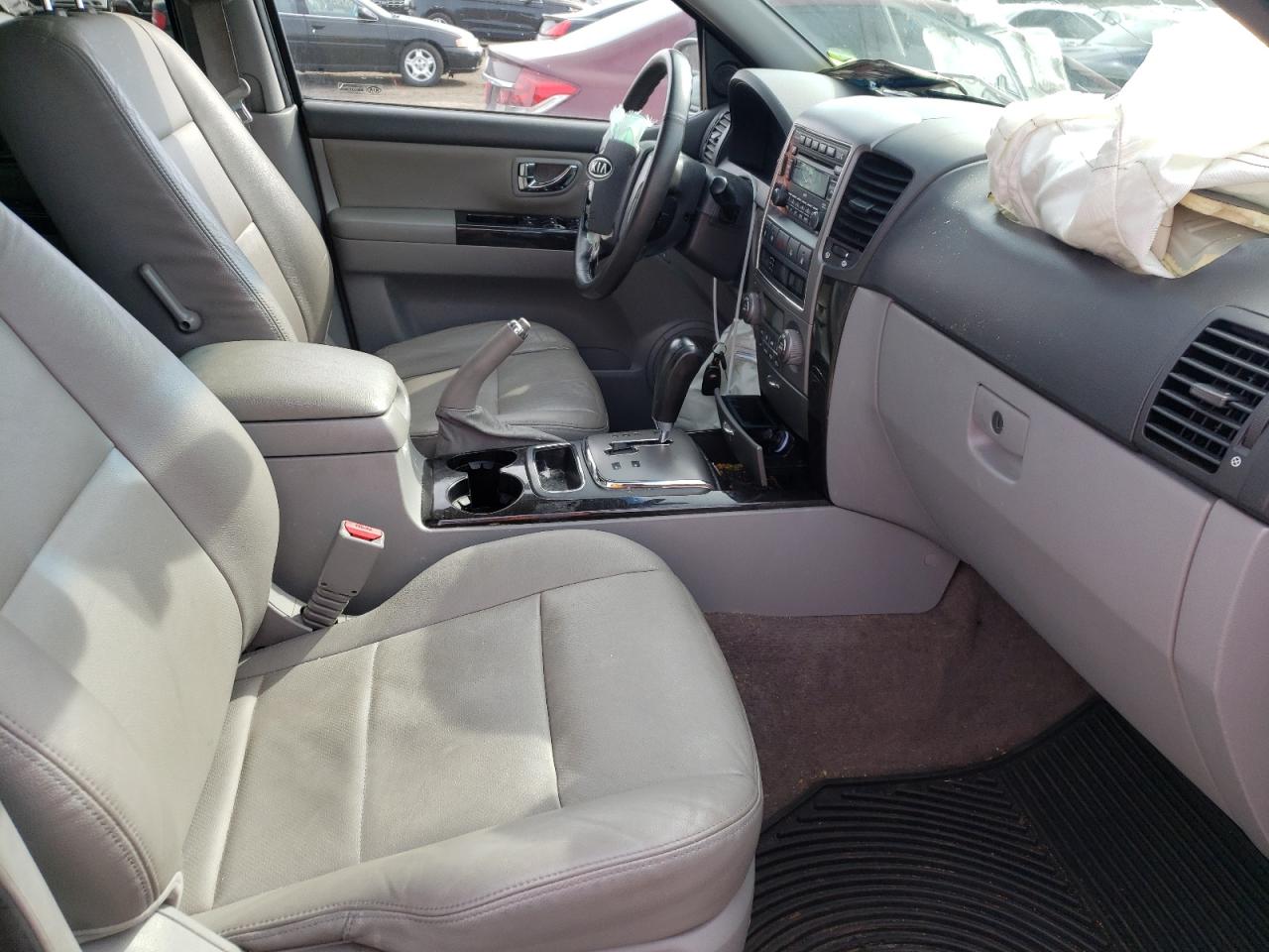 Photo 5 from auction – 2008 KIA SORENTO EX with VIN KNDJC736585803390