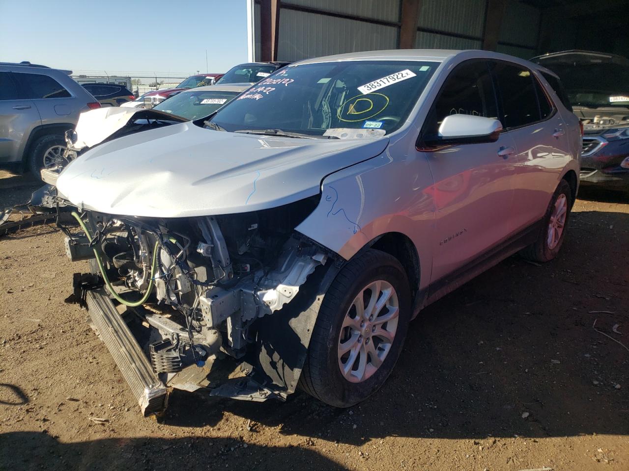 Photo 2 from auction – 2018 CHEVROLET EQUINOX LT with VIN 2GNAXJEV3J6143101