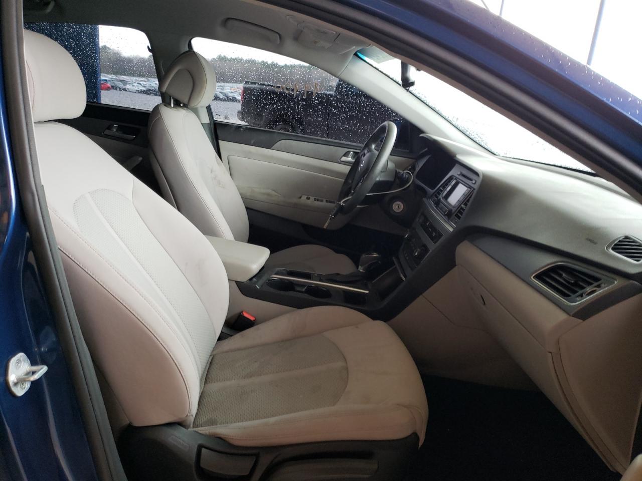 Photo 5 from auction – 2015 HYUNDAI SONATA SE with VIN 5NPE24AF5FH163250