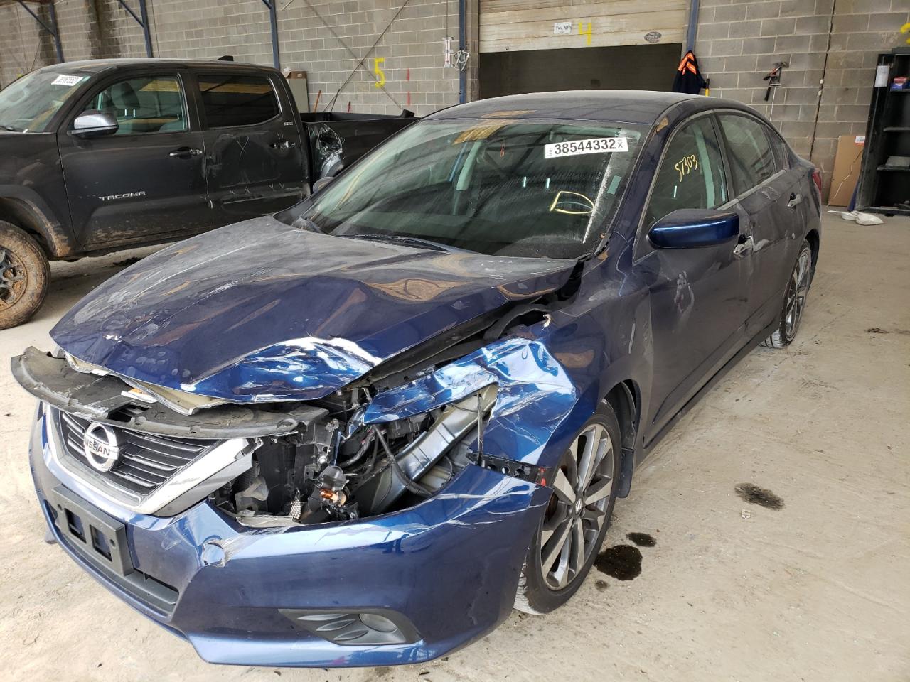 Photo 2 from auction – 2017 NISSAN ALTIMA 2.5 with VIN 1N4AL3AP1HC146464