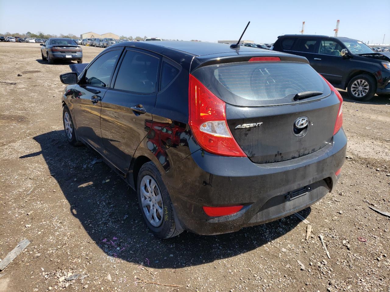 Photo 3 from auction – 2014 HYUNDAI ACCENT GLS with VIN KMHCT5AE3EU171476