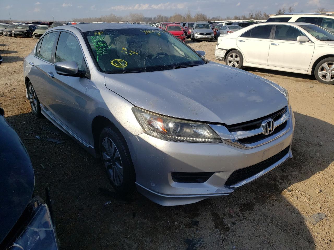 HONDA ACCORD LX 2013 with VIN 1HGCR2F33DA015075 - Photo from auction
