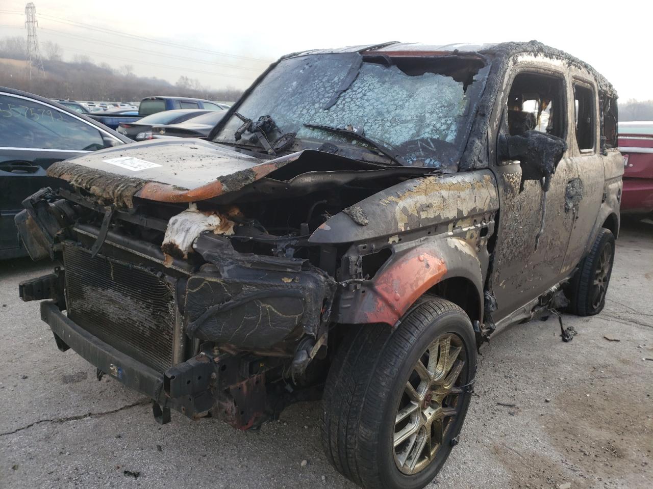 Photo 2 from auction – 2003 HONDA ELEMENT EX with VIN 5J6YH18503L005374