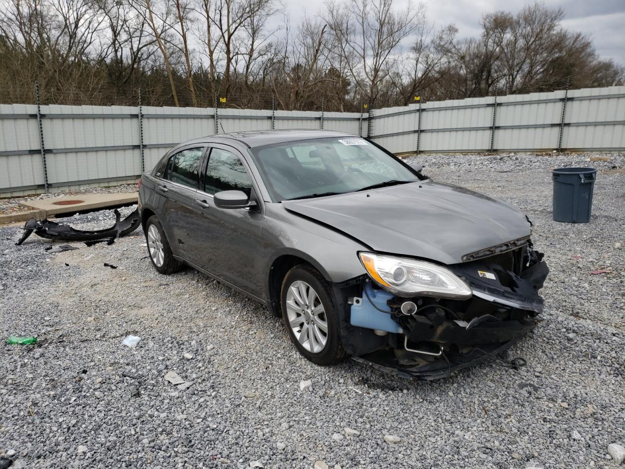 CHRYSLER 200 TOURIN 2013 with VIN 1C3CCBBB4DN765028 - Photo from auction