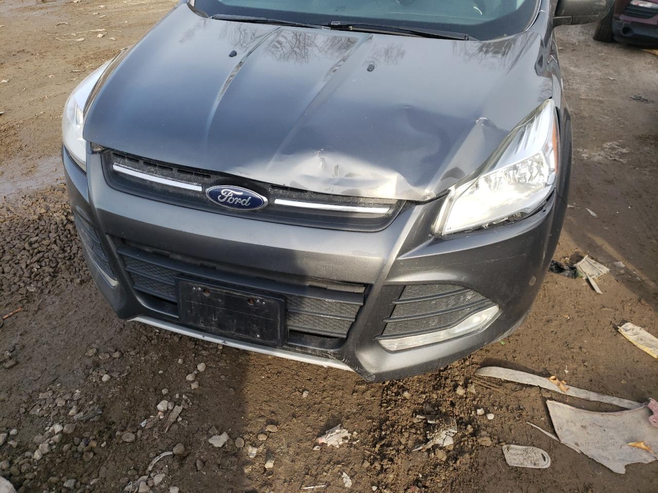 Photo 9 from auction – 2015 FORD ESCAPE SE with VIN 1FMCU9G96FUB08775