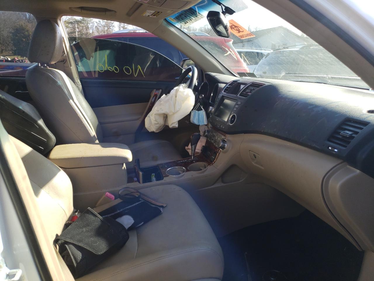 Photo 5 from auction – 2012 TOYOTA HIGHLANDER with VIN JTEDC3EH6C2009007