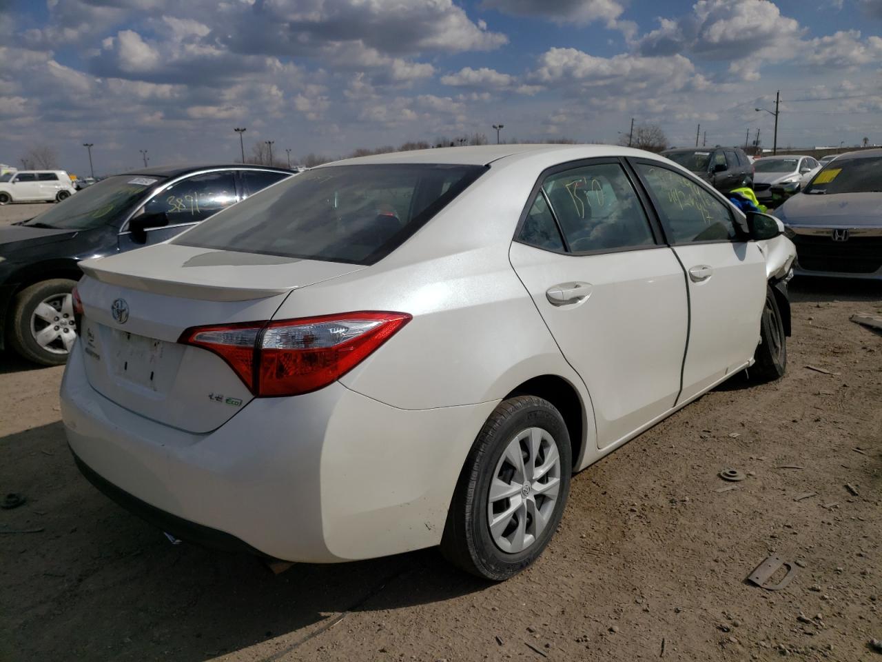 Photo 4 from auction – 2015 TOYOTA COROLLA EC with VIN 5YFBPRHE9FP242647